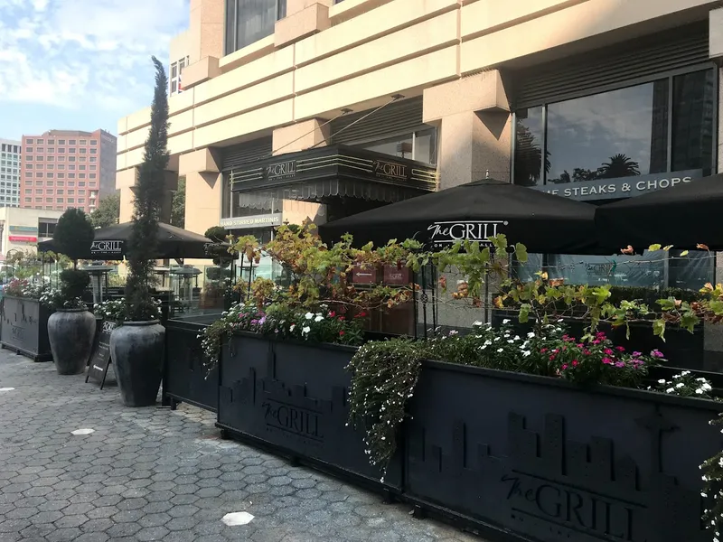 outdoor dining The Grill on the Alley