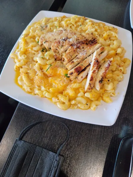 Mac and Cheese BlaqHaus NoHo