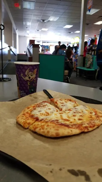 Mac and Cheese Chuck E. Cheese