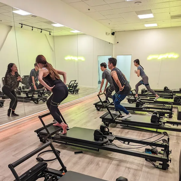 workout classes KORE PILATES