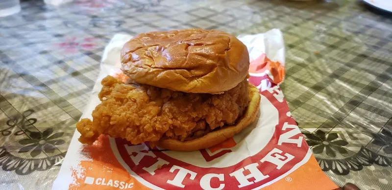 chicken sandwiches Popeyes Louisiana Kitchen in North Hollywood