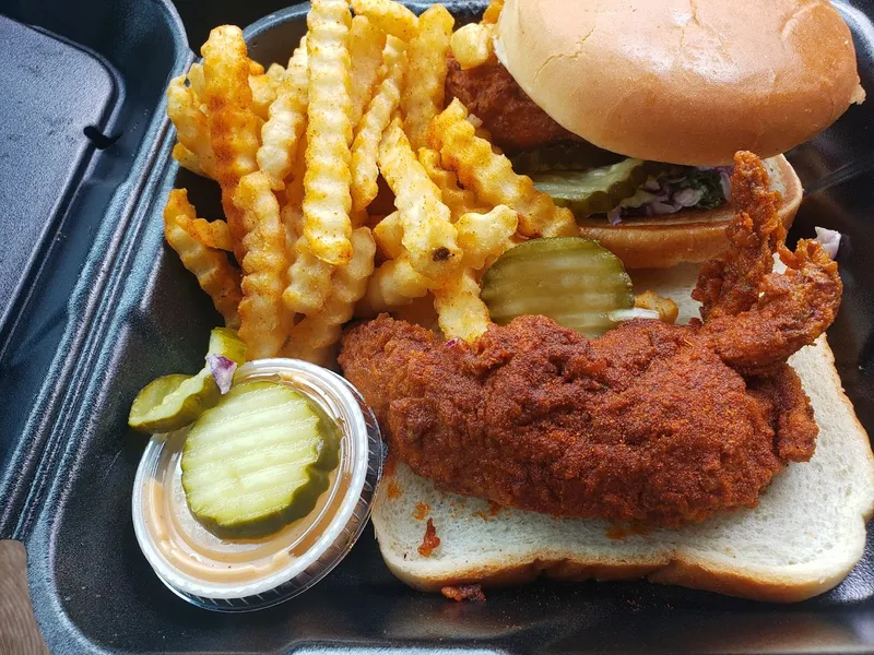 chicken sandwiches Daves Hot Chicken