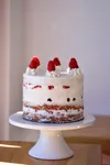 Top 24 strawberry cake in Los Angeles