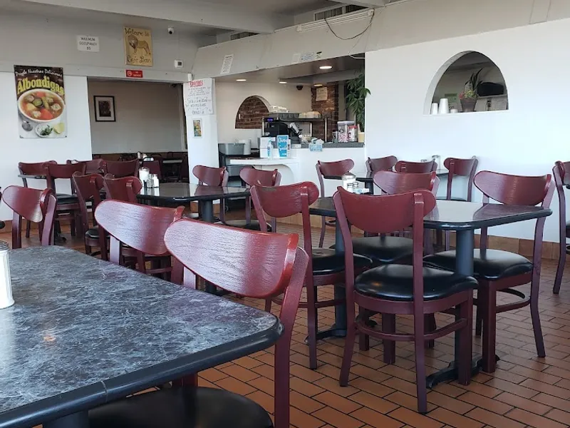Cafe Leon Mexican Restaurant