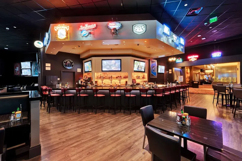 happy hours Zone 8 Sports Bar & Grill