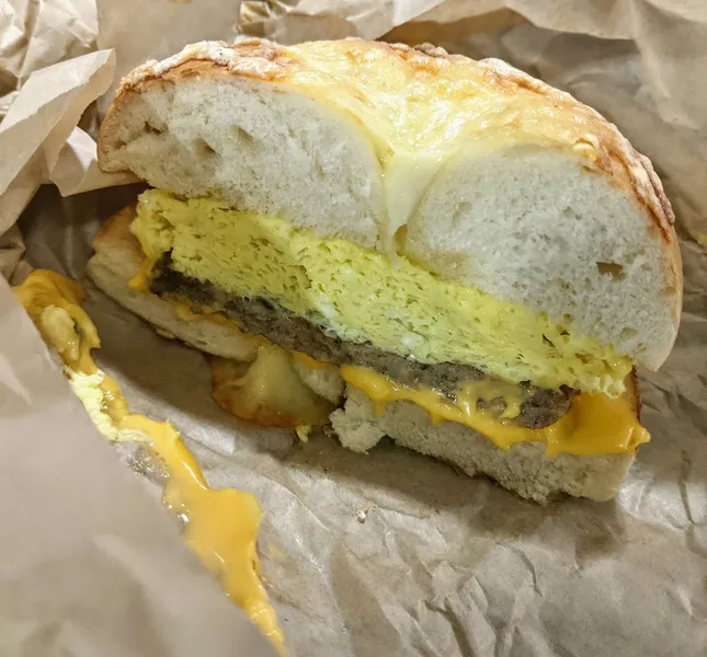 egg sandwich Main Street Bagel