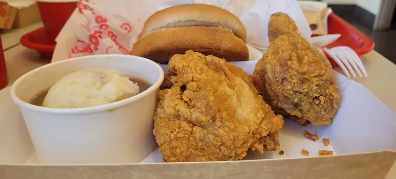 fried chicken Jollibee