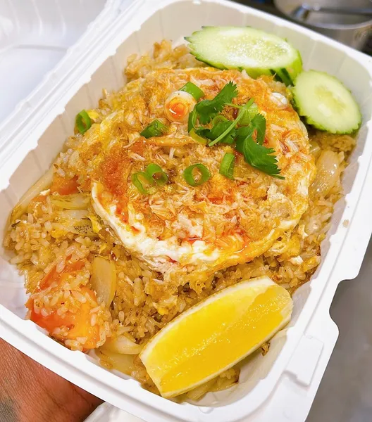 Fried rice Thai bento