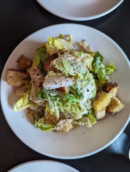 caesar salad Pizzana