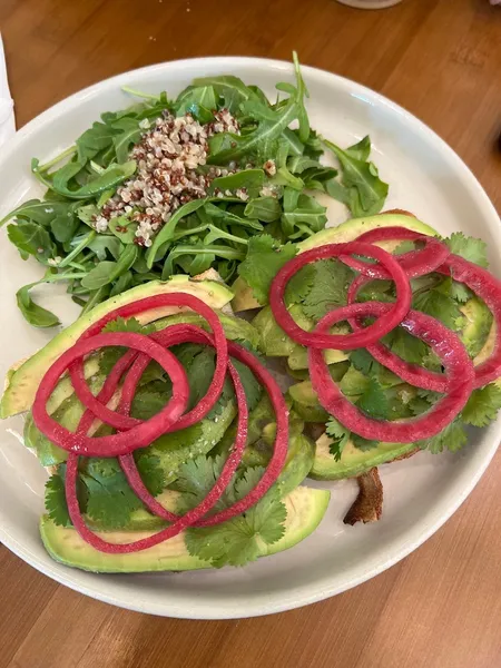 avocado toast Cafe Mooi