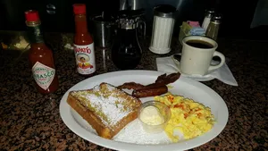 avocado toast in North Hollywood Los Angeles