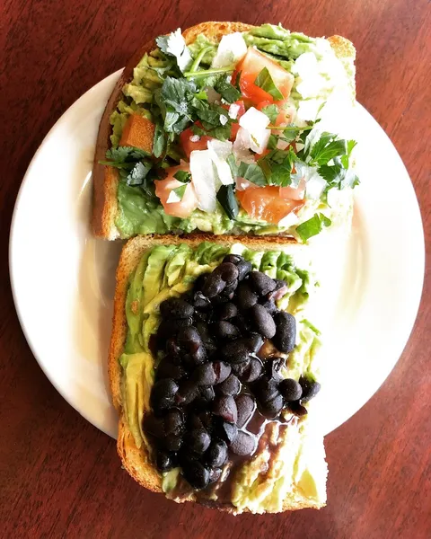 avocado toast Un Solo Sol