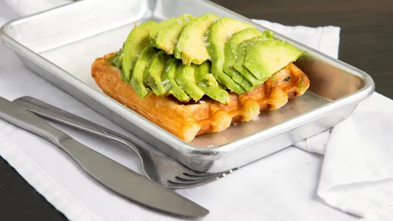 avocado toast Waffle Love - Northridge