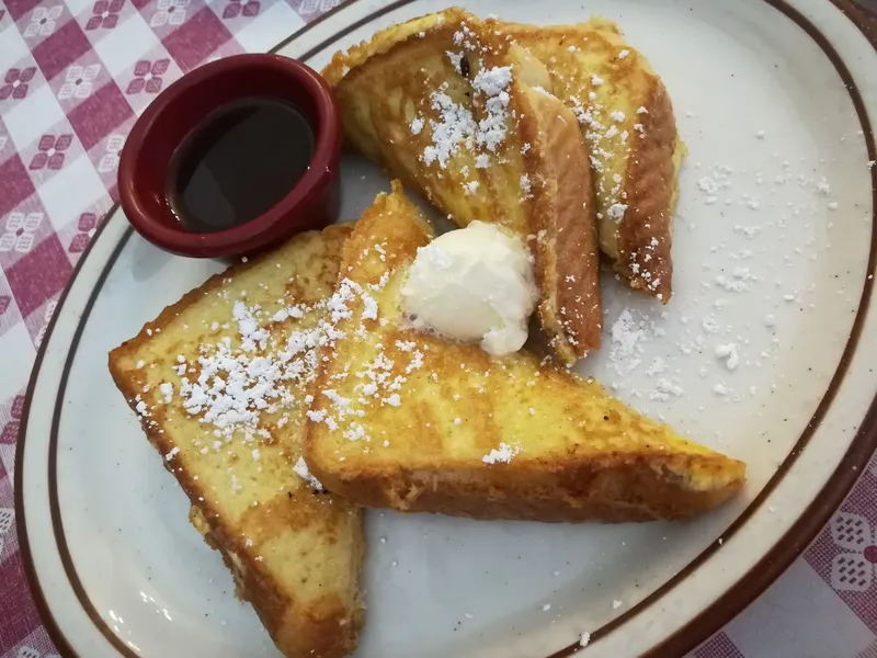 avocado toast The Train Depot