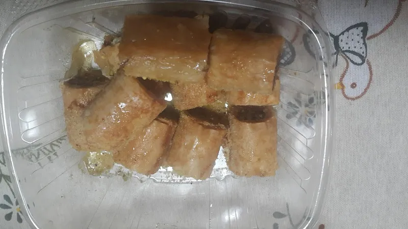 baklava Nousa' Cakes & Sweets