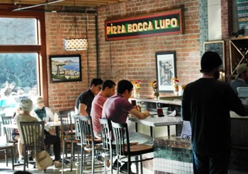 Pizza Bocca Lupo