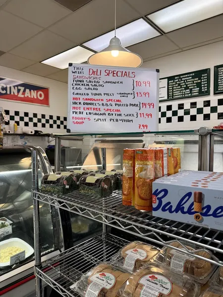 caprese sandwich Pennisi's Deli