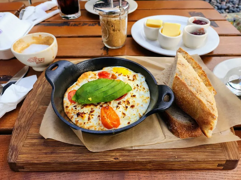 garlic bread Le Pain Quotidien