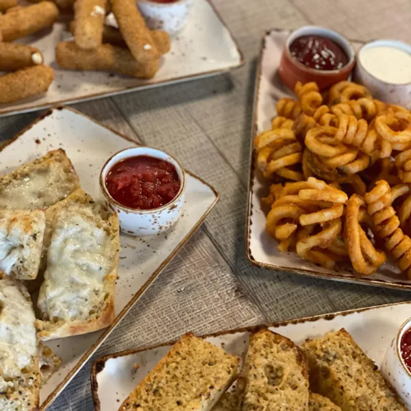 garlic bread Big Mama's & Papa's Pizzeria - Northridge