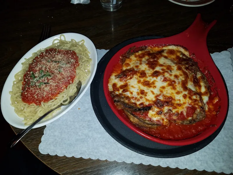 chicken parmesan Lido Pizza in Van Nuys