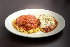 Best of 28 chicken parmesan in Fresno