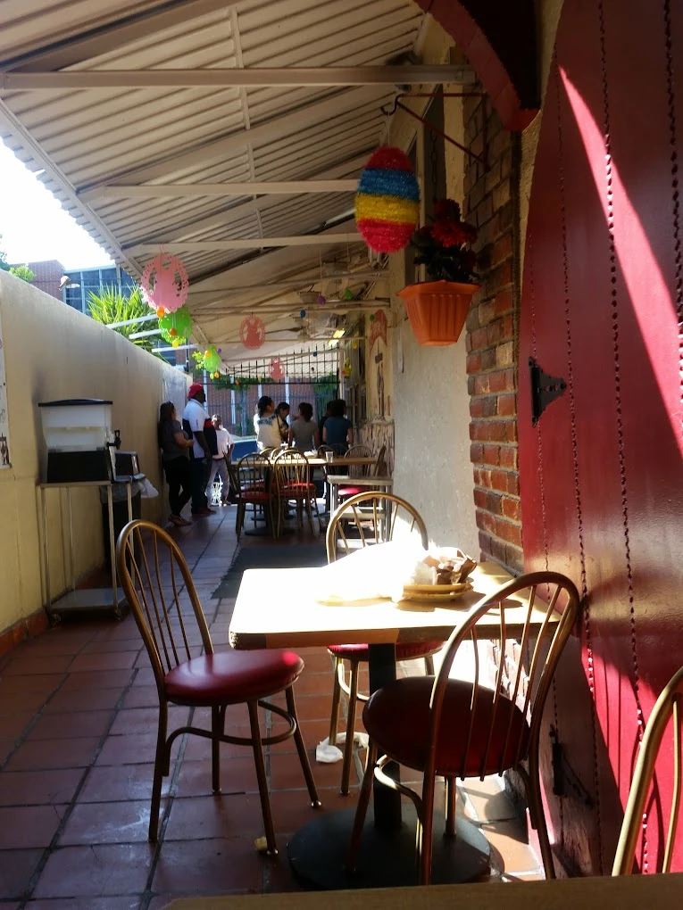 Best of 26 chicken quesadilla in Los Angeles