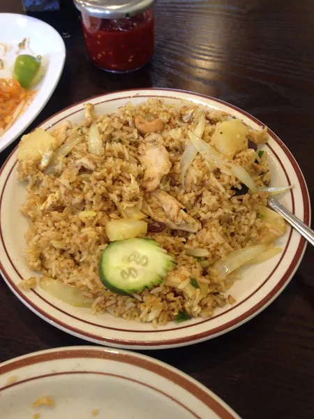 chicken rice soup Cha Chaa Thai Chinese Restaurant