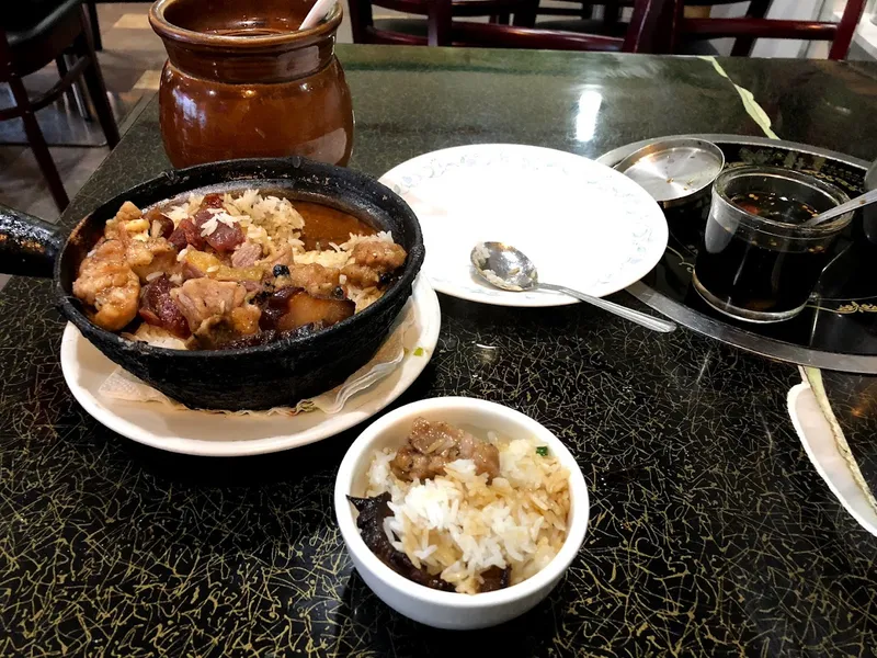 chicken rice soup The Claypot House