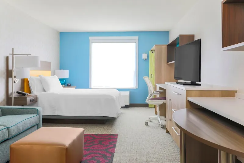 hotel with free parking Home2 Suites by Hilton West Sacramento