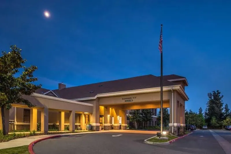 hotels with pools Homewood Suites by Hilton Fresno