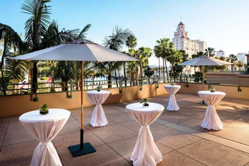 hotels with pools The Westin Long Beach