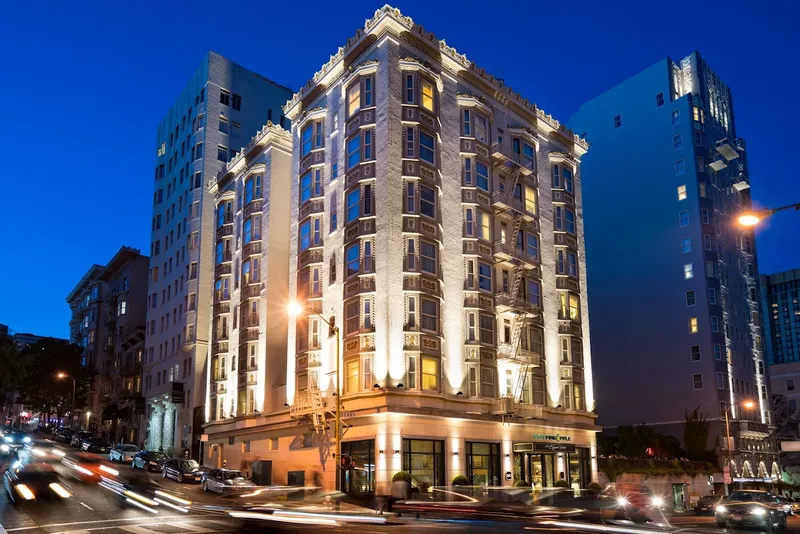 Hotels with balconies Staypineapple, An Elegant Hotel, Union Square San Francisco