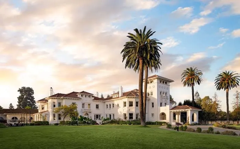 Hotels with restaurants Hayes Mansion San Jose, Curio Collection by Hilton