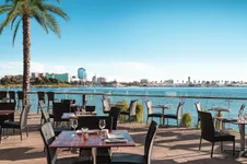 Top 23 Hotels with restaurants in Long Beach