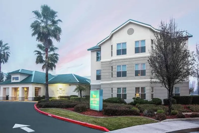 hotel with laundry facilities Homewood Suites by Hilton Sacramento Airport-Natomas