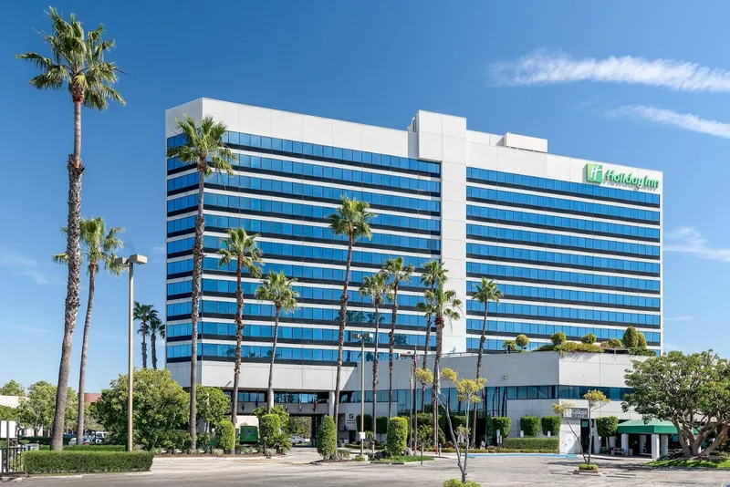 Hotels with EV charging Holiday Inn Los Angeles Gateway - Torrance, an IHG Hotel