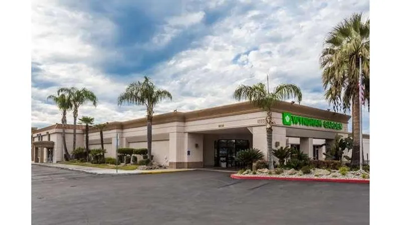 3 star hotels Wyndham Garden Fresno Yosemite Airport