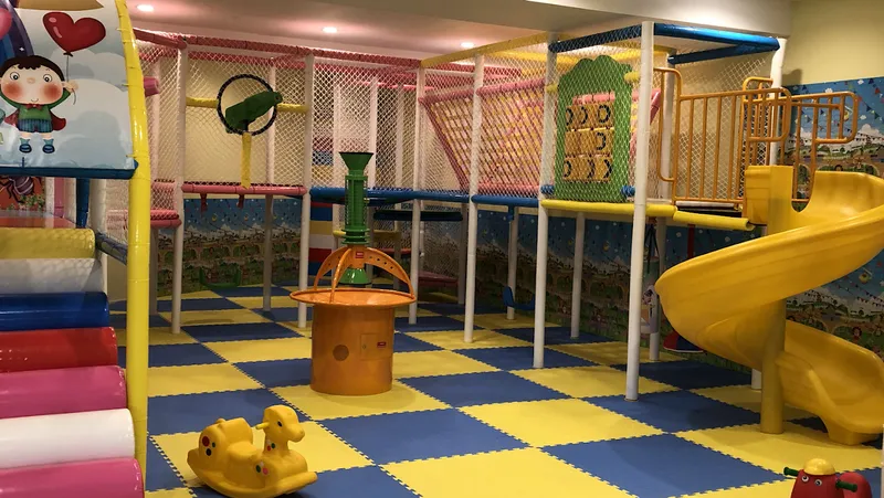 indoor activities Funland on Sunland Indoor Playground