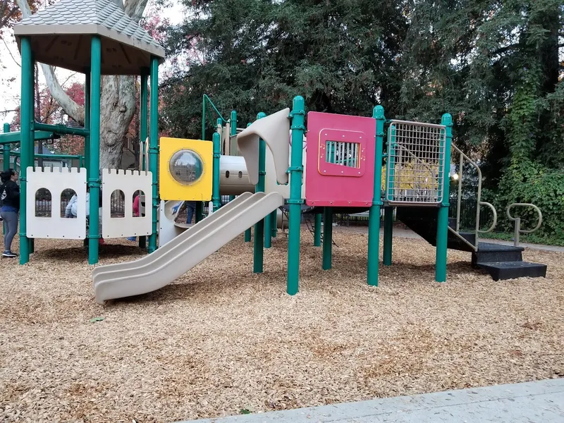 playgrounds Curtis Park