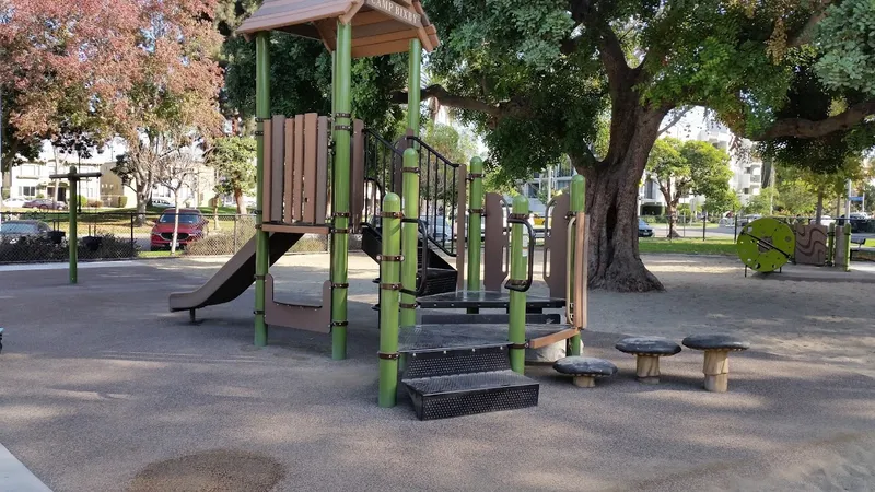 playgrounds Bixby Park