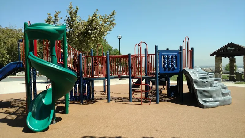 playgrounds Discovery Well Park Playground