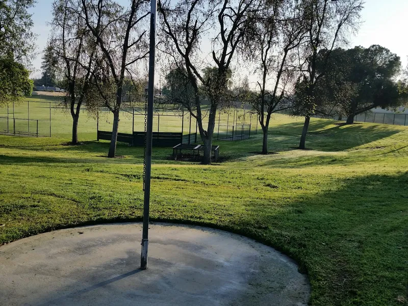 Kid-friendly bike trails Manchester Park