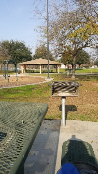 Kid-friendly bike trails Emerald Park