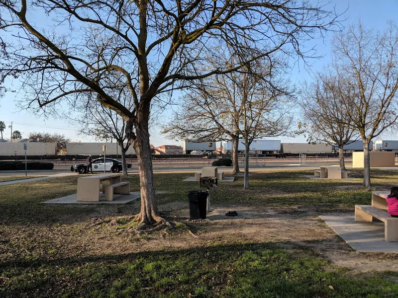 Kid-friendly bike trails Logan Park