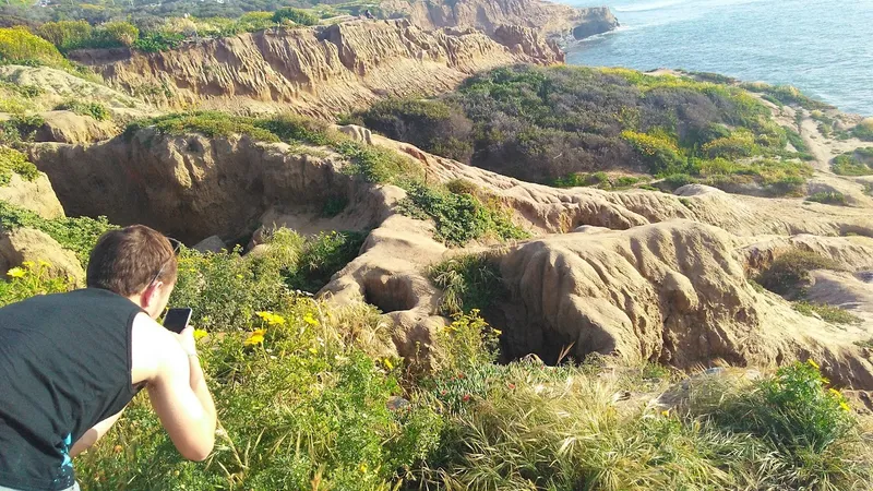 kid-friendly hiking trails Sunset Cliffs Natural Park