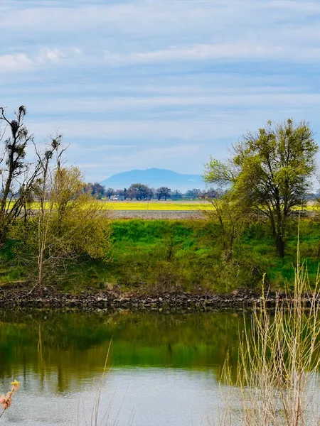 kid-friendly hiking trails Garcia Bend Park