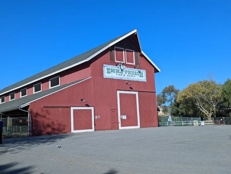 Kid-Friendly day trips Emma Prusch Farm Park