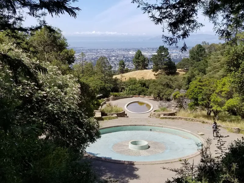 Kid-Friendly day trips Joaquin Miller Park