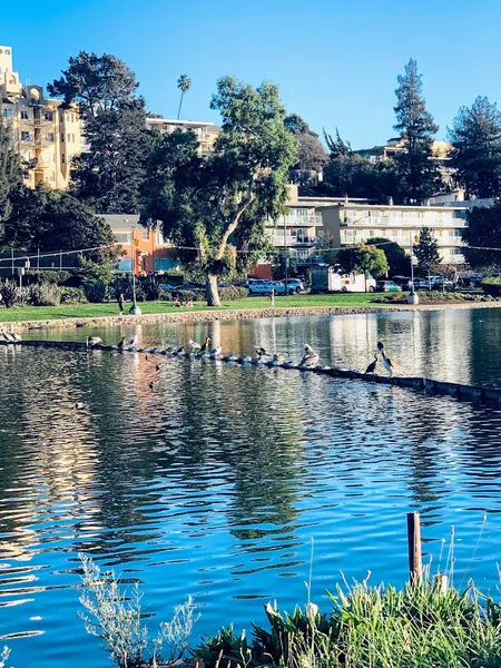 Kid-Friendly day trips The Pergola at Lake Merritt