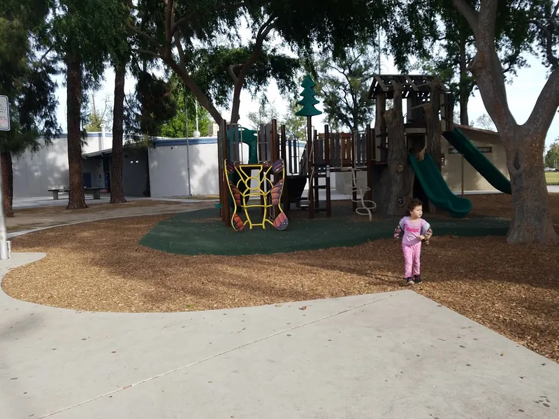 toddler activities Holmes Playground